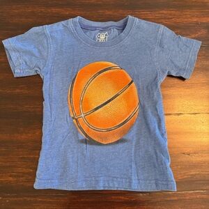 Wes and Willy Blue Basketball Graphic Kids T-Shirt Size 2T